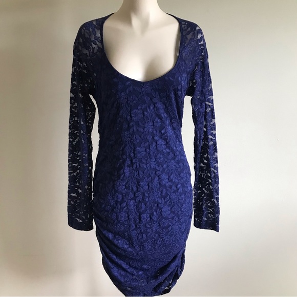 Moda International Dresses & Skirts - MODA International Lace Ruched Long Sleeve Dress Blue Size Large